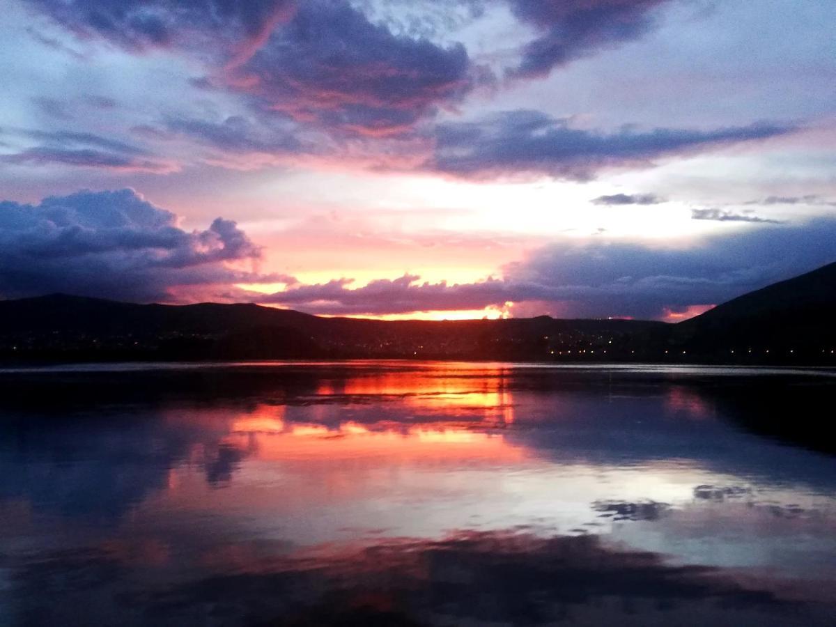 פונו Lago Titicaca מראה חיצוני תמונה